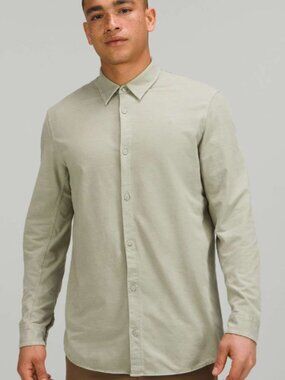Lululemon Men's Commission Long Sleeve Shirt Green Fern Enzyme Dye EUC Size LRG